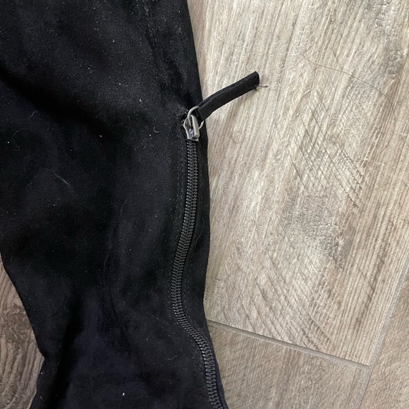 Over the knee boots - Picture 4 of 6